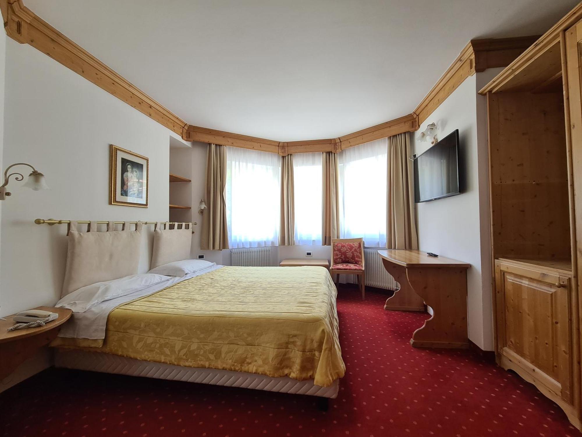 Alpenhotel Panorama Кампитело ди Фаса Екстериор снимка
